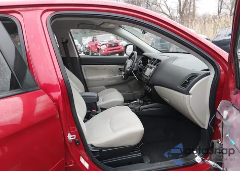 2016 Mitsubishi Outlander Sport 2.4 Se z USA, uszkodzony, nr VIN JA4AR3AW3GZ039146